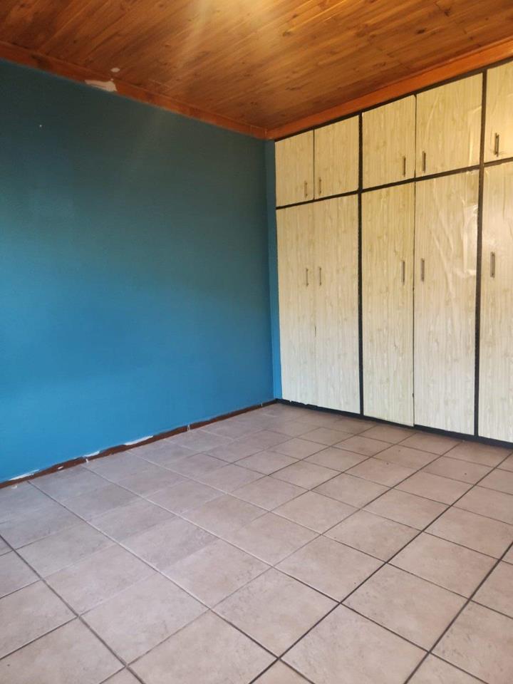 2 Bedroom Property for Sale in Pellissier Free State